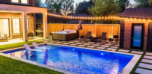 Things to Avoid In Your Backyard Swimming Pool
